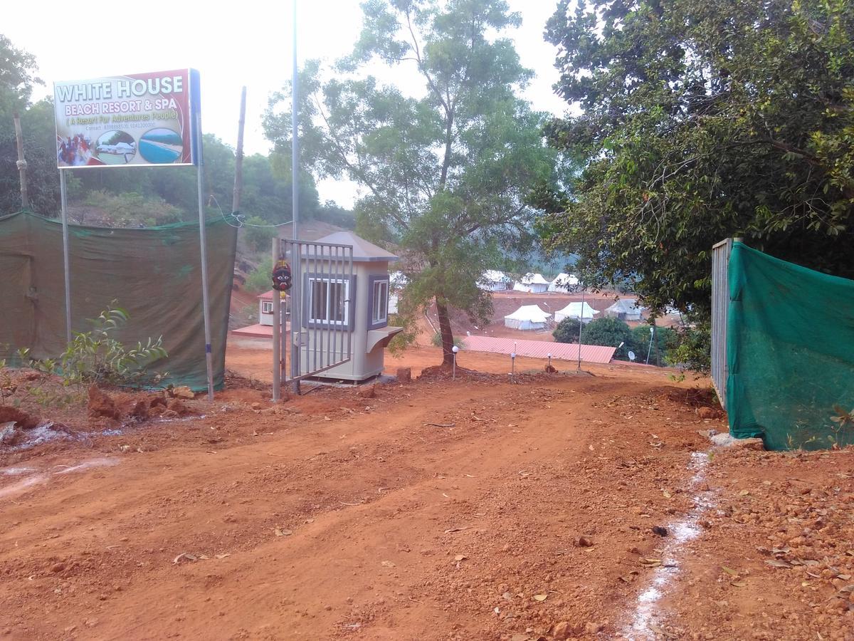 White House Beach Resort Gokarna  Exterior foto
